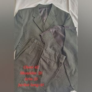 Mens suit